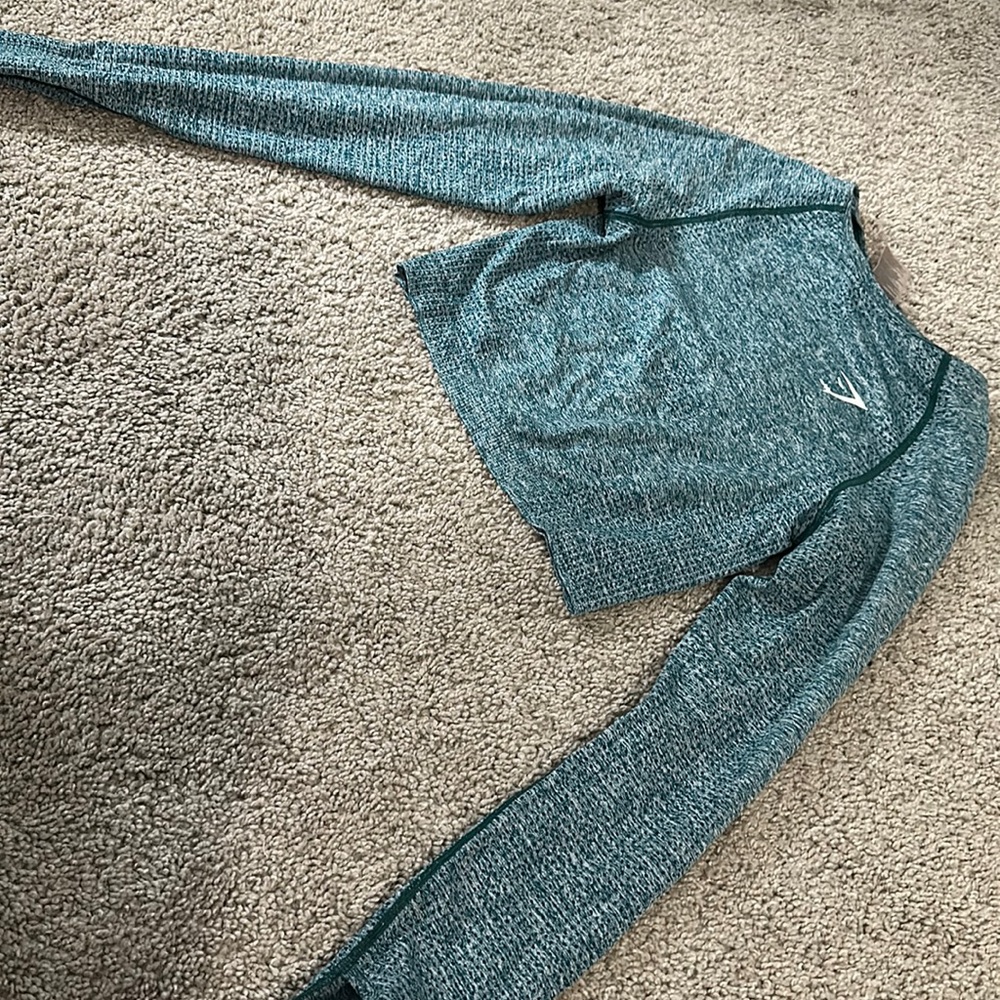 Gymshark long sleeve crop